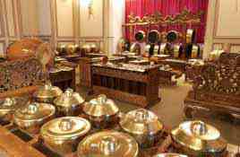 gamelan javanais en bronze d'Angers