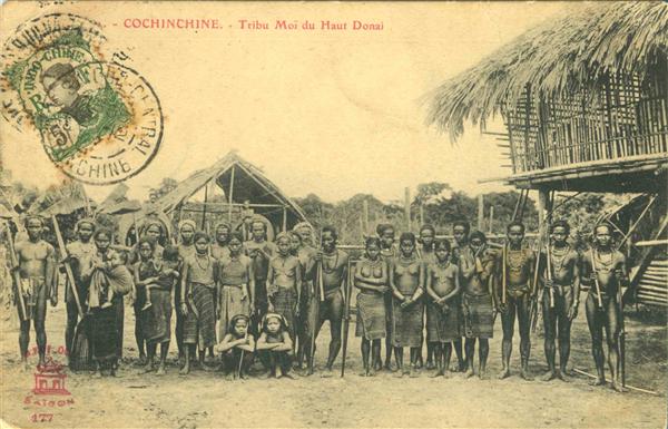 1 - COCHINCHINE. - Tribu Moï du Haut Donai   A.F. Decoly [logo] Saïgon 177