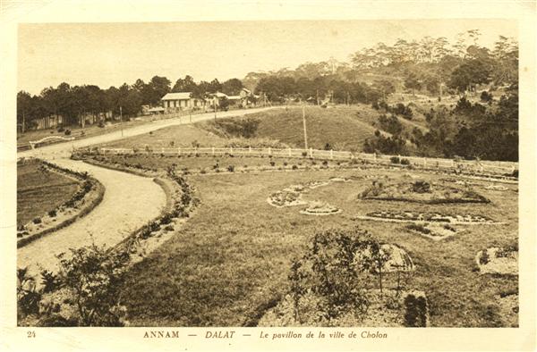 24 ANNAM - DALAT - Le pavillon de la ville de Cholon